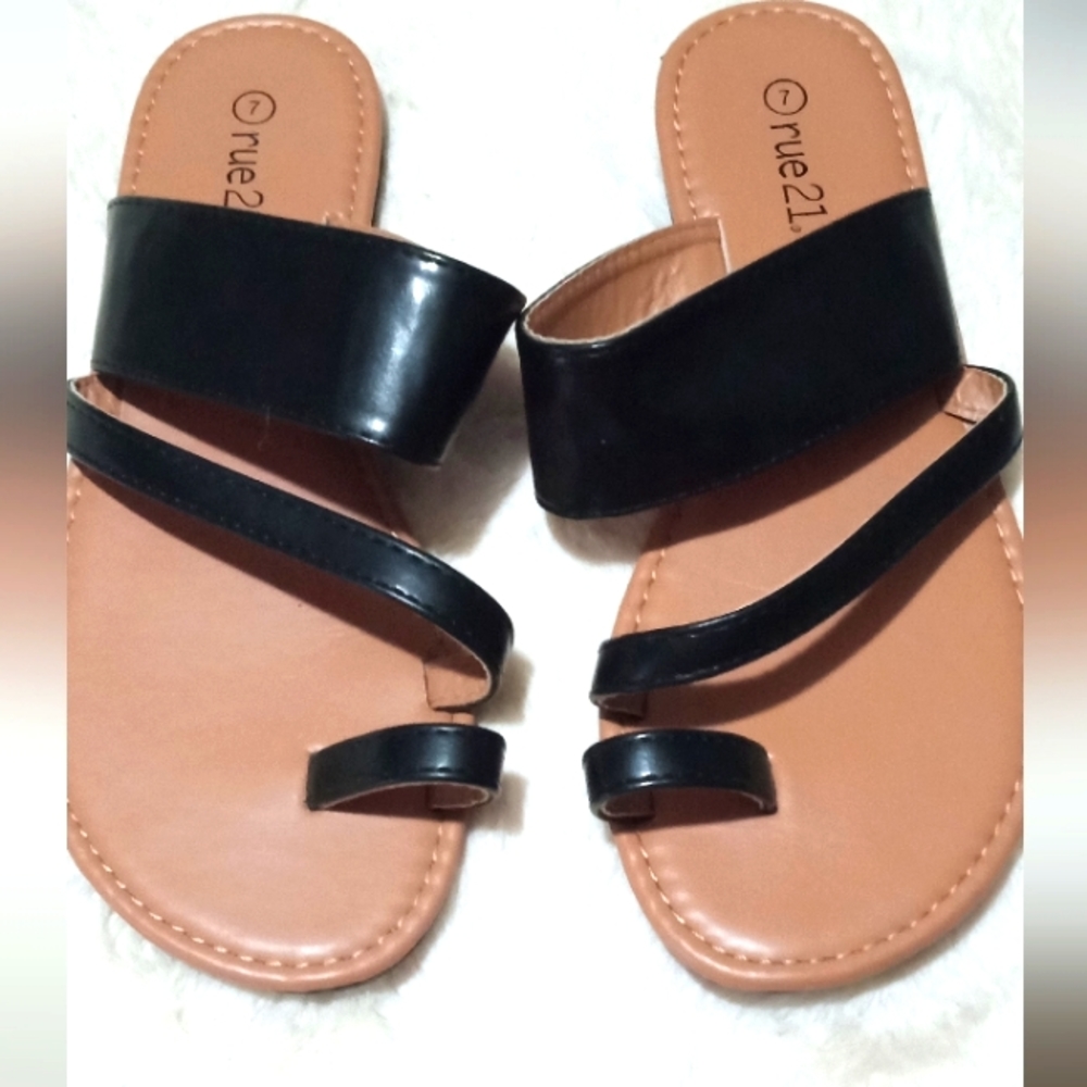 Sandles